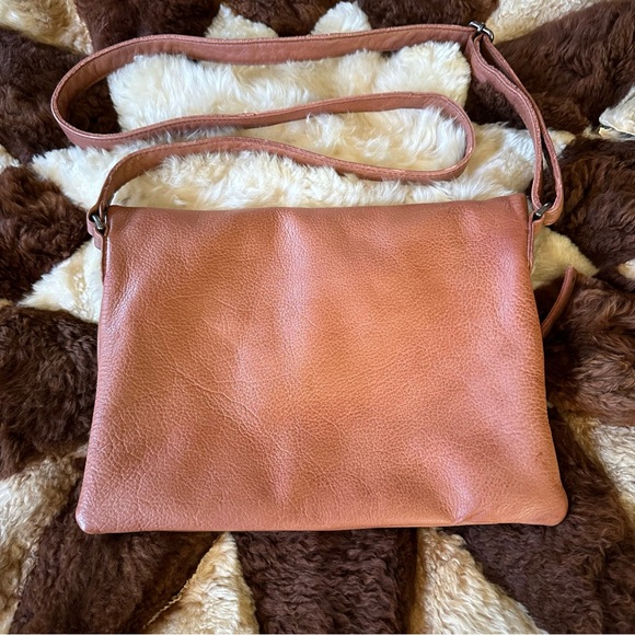 Sticks and Stones Crossbody Bag - Picture 5 of 5